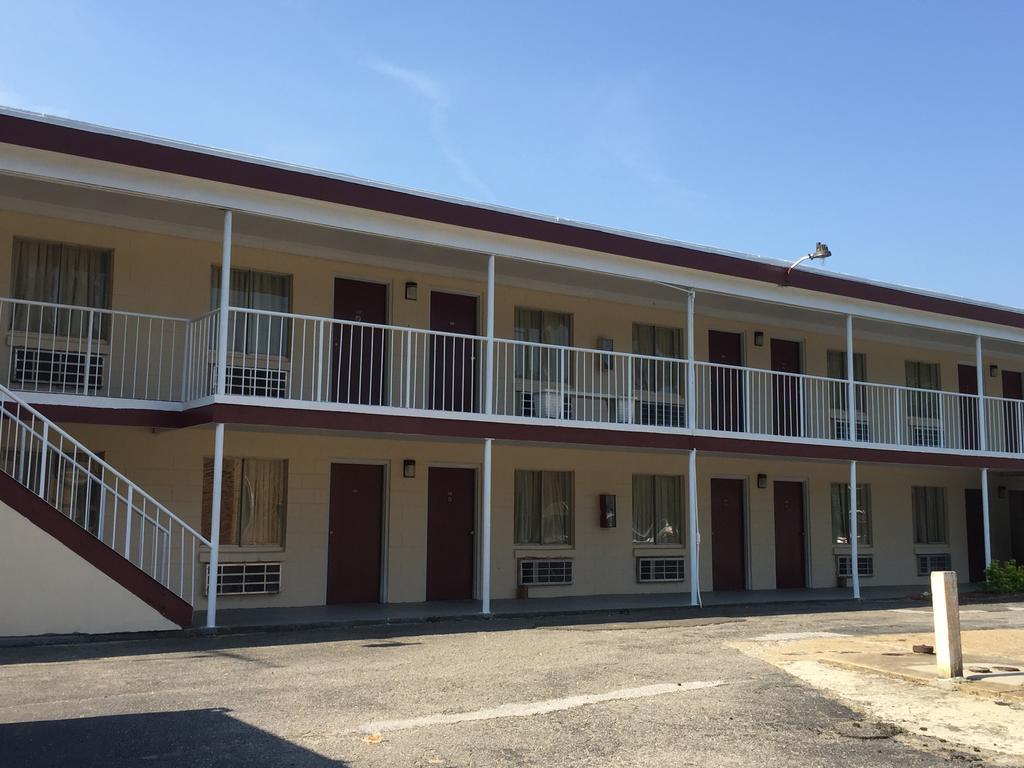 Fort Eustis Inn Newport News Esterno foto