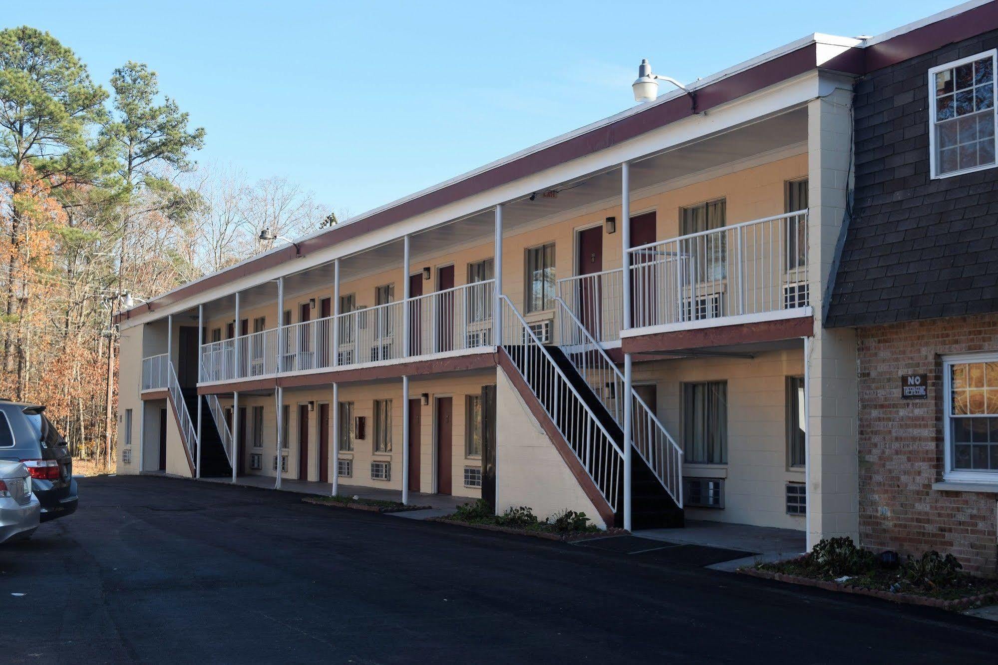 Fort Eustis Inn Newport News Esterno foto